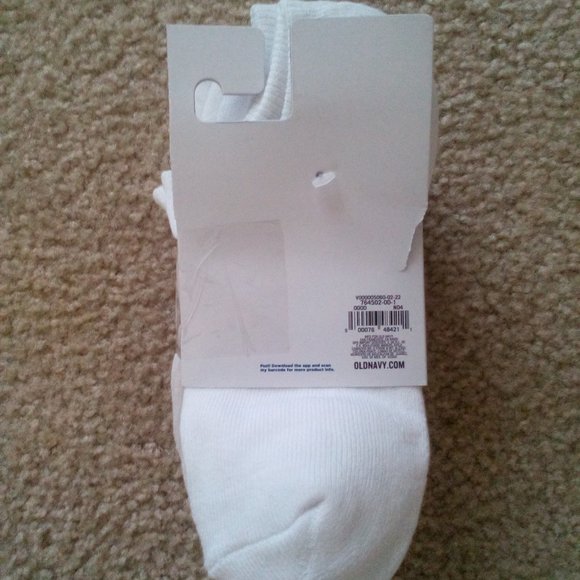 (3) Boxer Briefs and (6) Socks Bundle:  Flex Trunks. 3" Inseam.  Ankle Socks - Picture 8 of 8